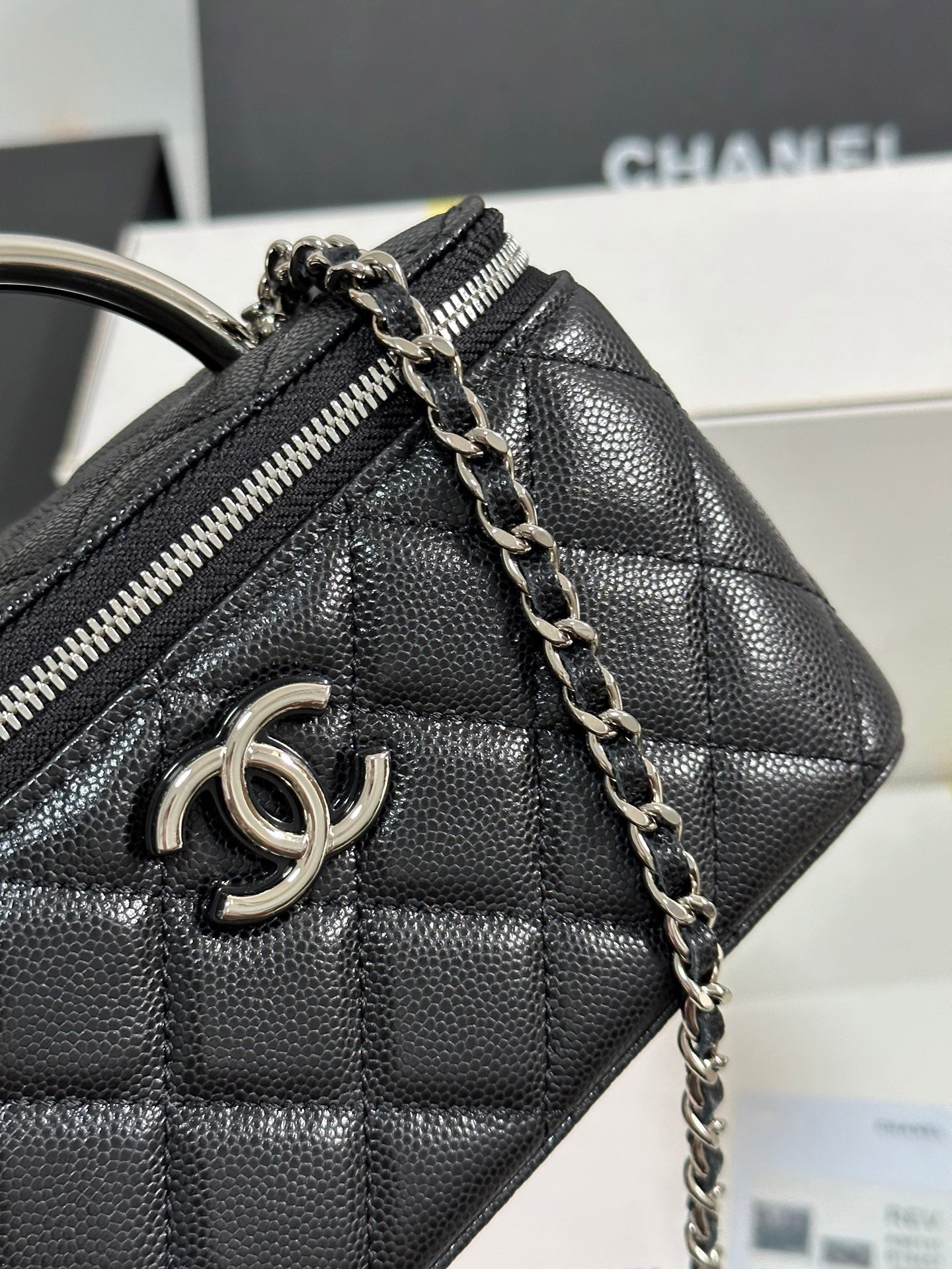 ミニ バニティ トップハンドル ケース 17インチ ブラック キャビアスキン シルバートーンメッキメタル