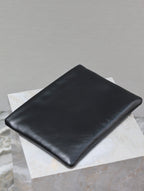 CALYPSO LARGE POUCH 30 IN BLACK SMOOTH LAMBSKIN
