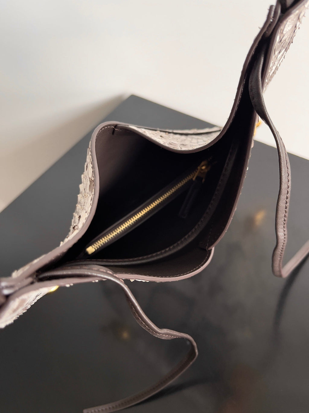 SMALL SOLSTICE 30 IN SNAKE PATTERN CALFSKIN