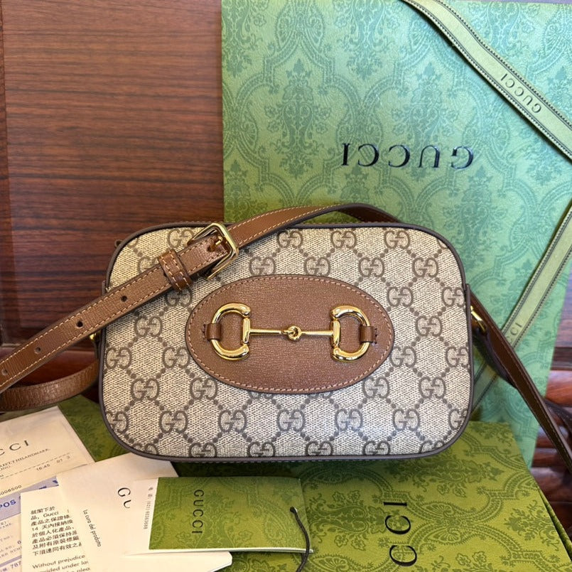 GG 20 ホースビット 1955 スモールバッグ（ベージュキャンバスとブラウンカーフスキン）