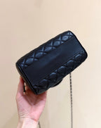 BOSTON MATELASSE CAVIAR SHOULDER HANDBAG 18 IN BLACK LAMBSKIN