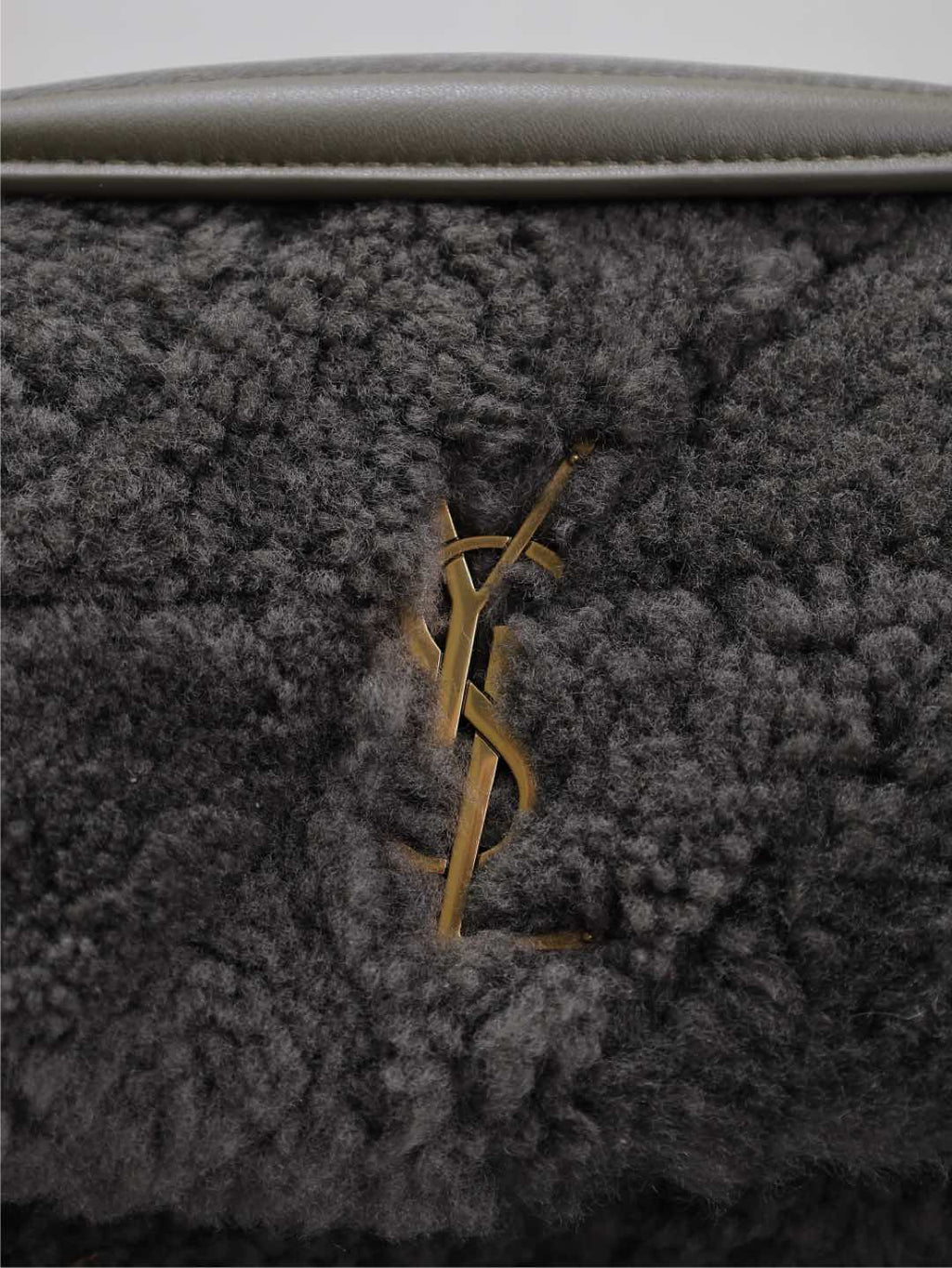 JAMIE BAG 25 IN DARK GRAY LAMB WOOL