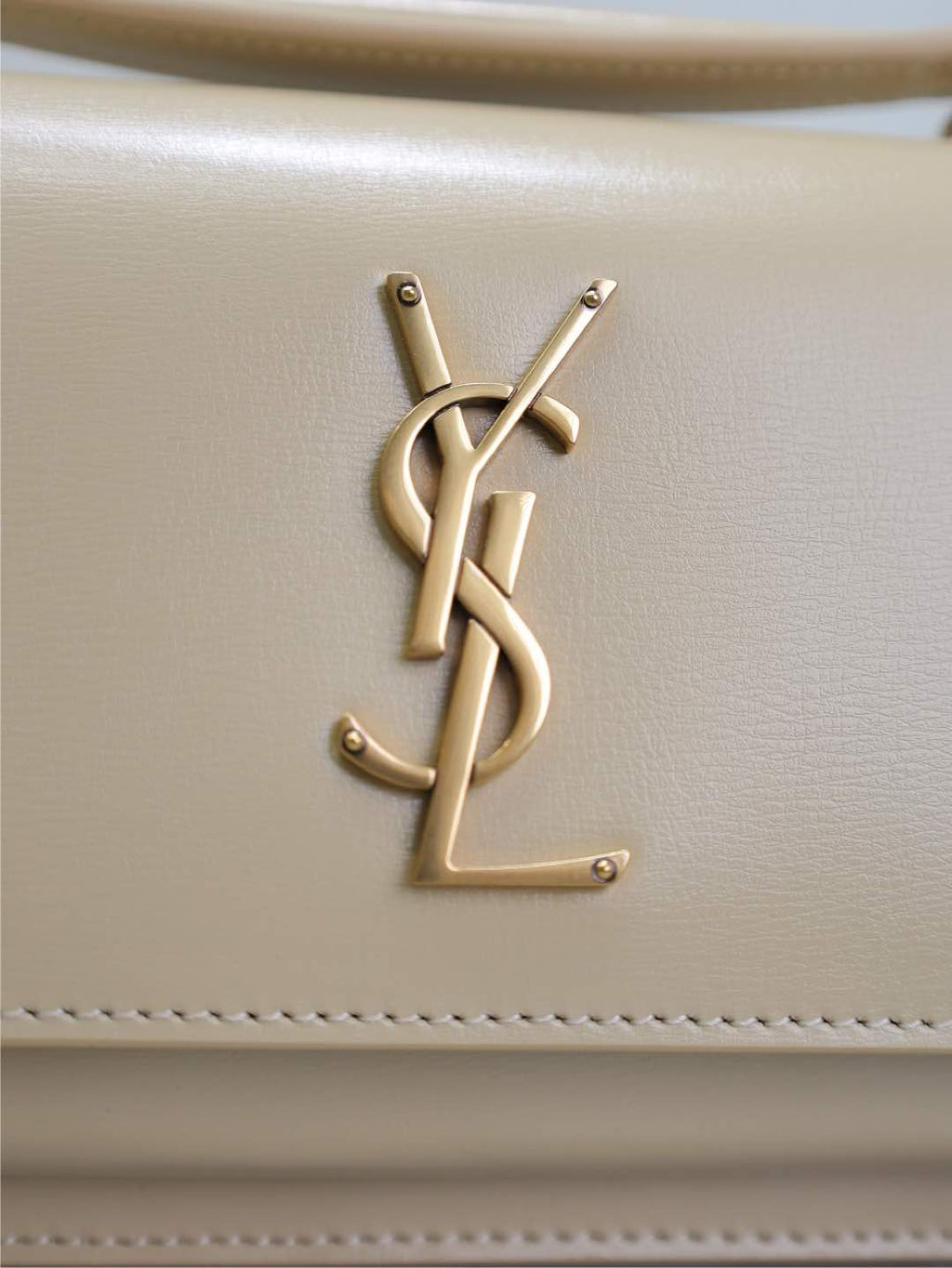 サンセット スモールバッグ 19インチ ベージュカーフスキン ゴールド金具