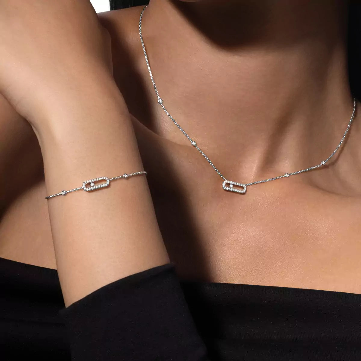 [⭐JeweliWhal]Diamond Necklace Move Uno