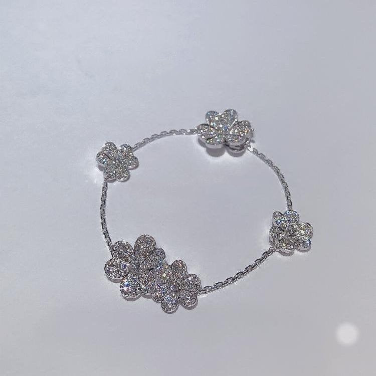 [⭐JeweliWhal]フリヴォル シルバー 5フラワー ブレスレット