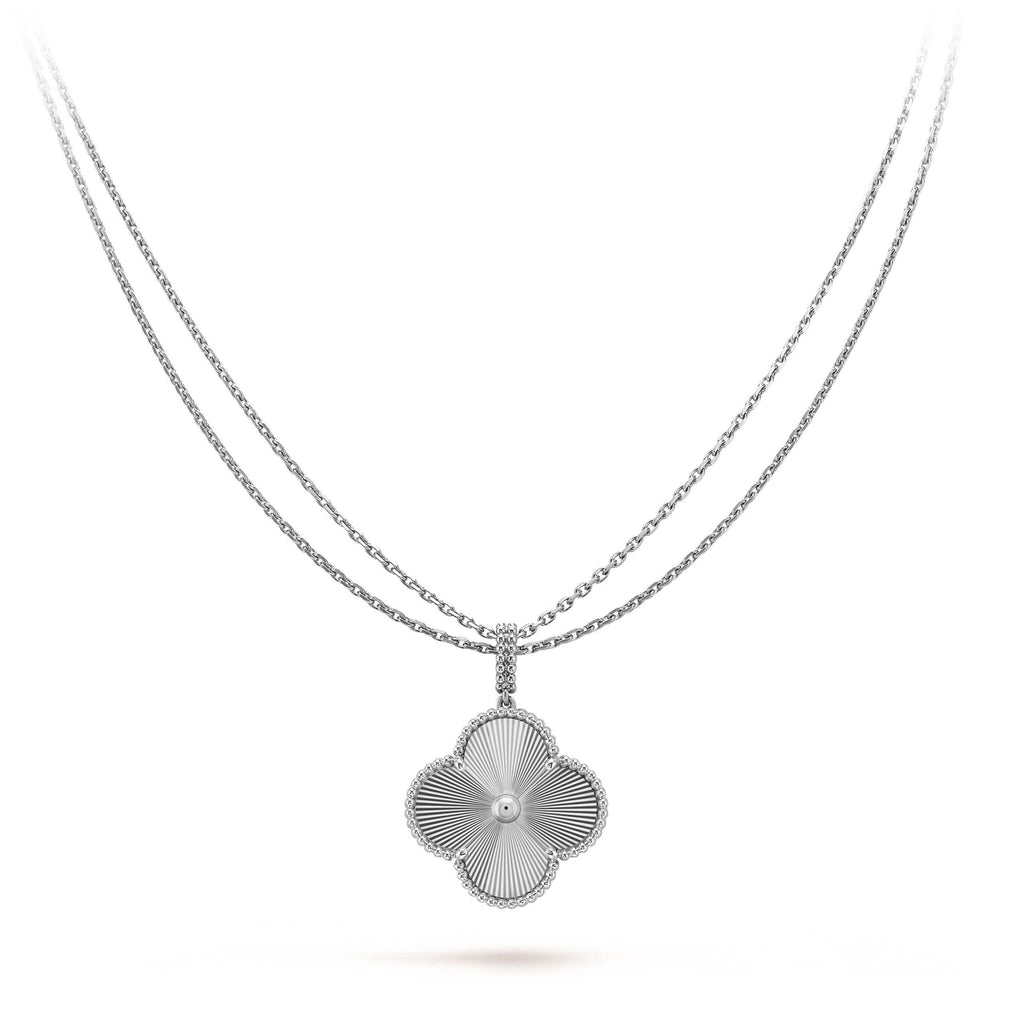 [⭐JeweliWhal]CLOVER 25MM SILVER BIG CLOVER NECKLACE