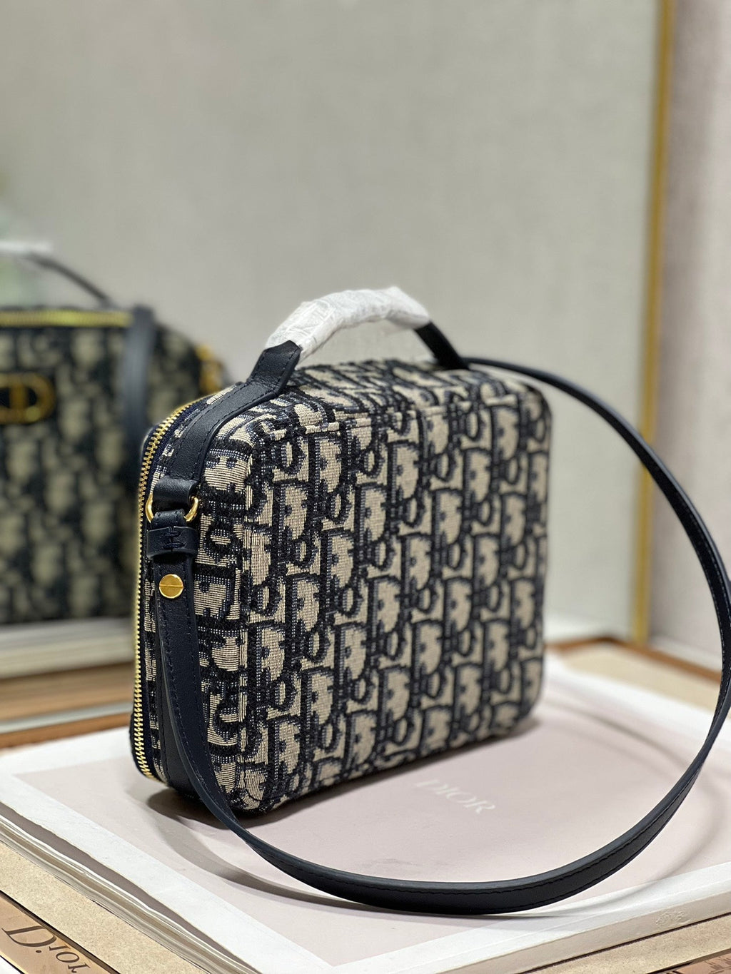 CD CARO 18CM ブルー 斜め刺繍