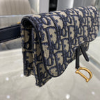 CDサドル 17cm ベルト ベグ ブルー 斜め刺繍