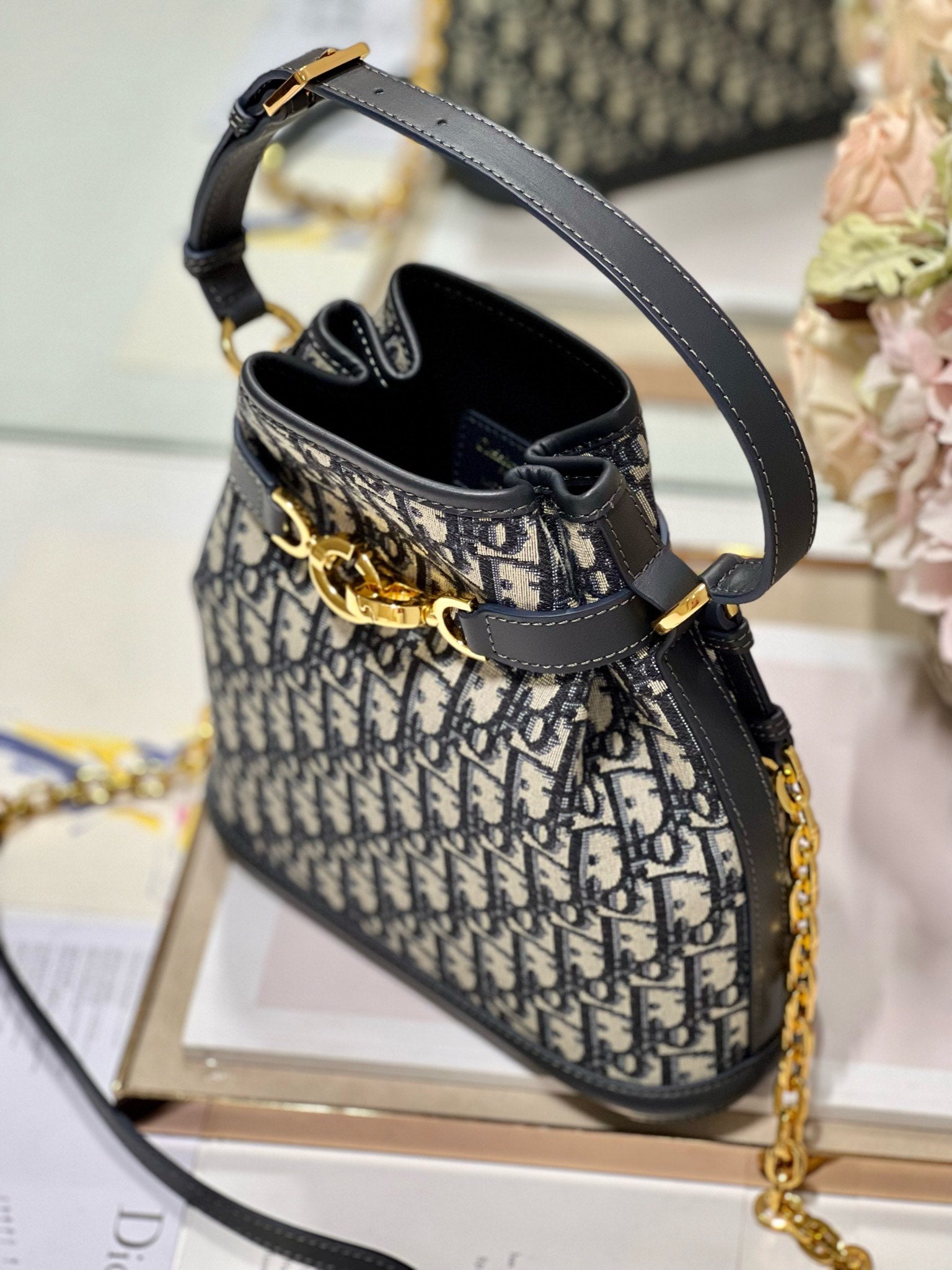 CEST CD 24CM ブルー斜め刺繍