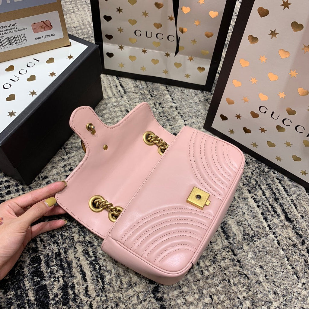 GGマーモント 22cm ピンクカーフスキン ゴールド金具